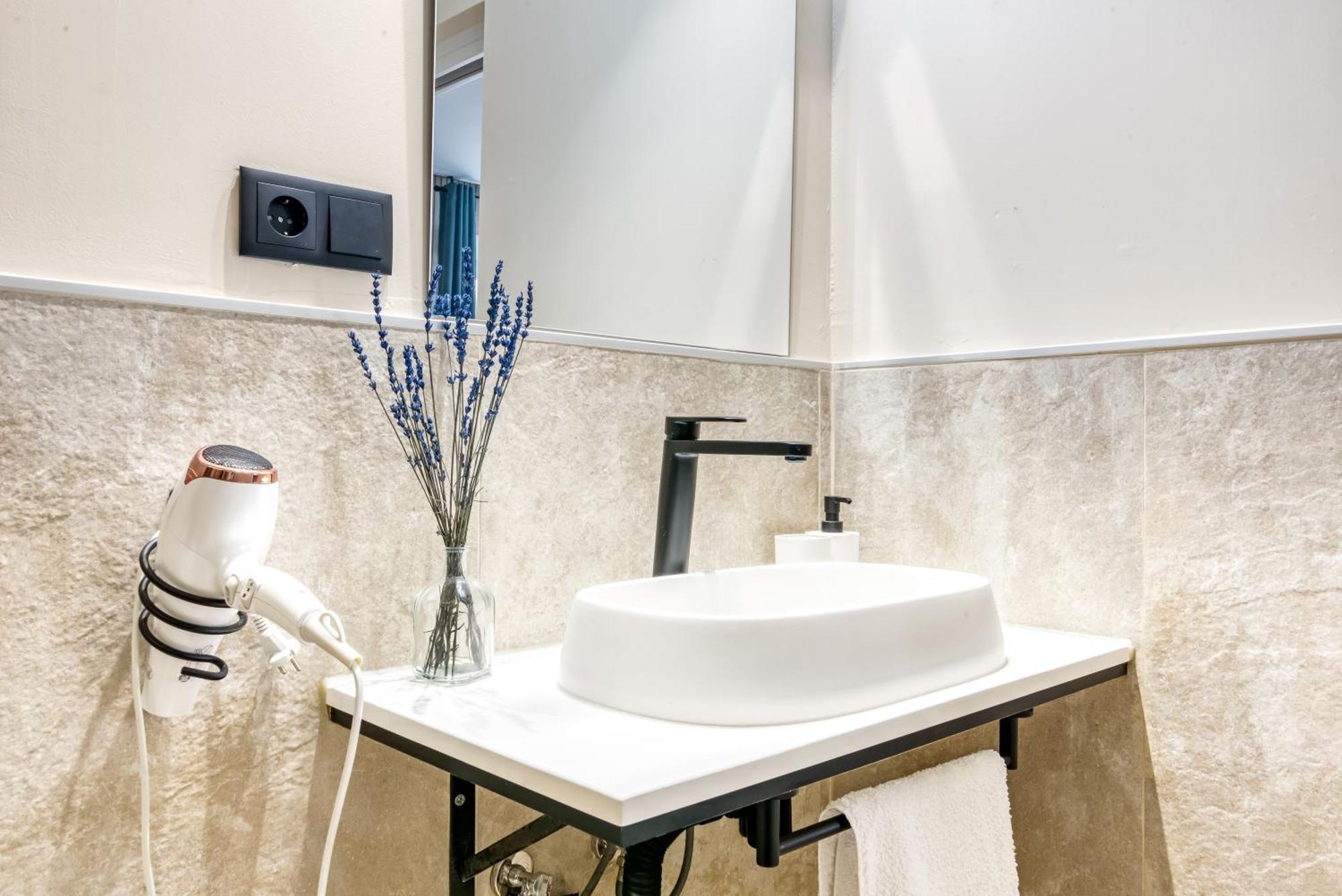 City Scape Suites 瓦伦西亚 外观 照片